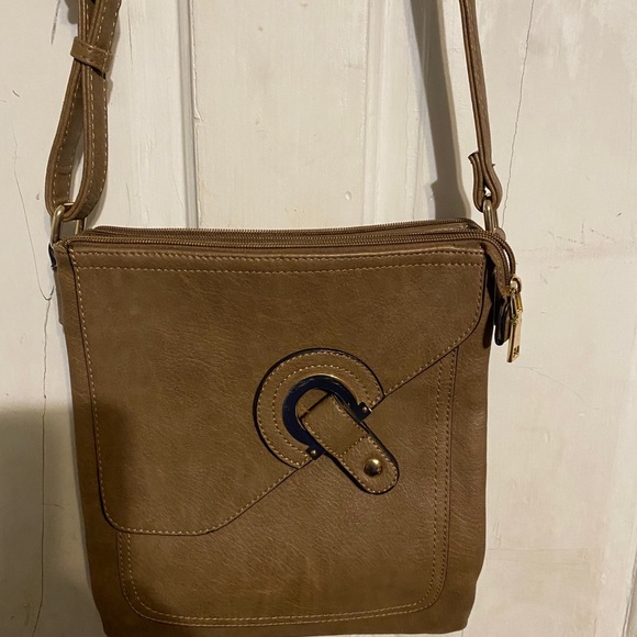 Crossbody - Picture 2 of 3